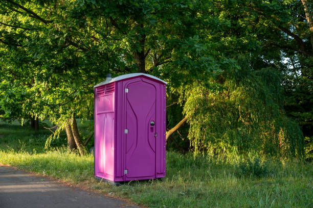 Portable Toilet Options We Offer in Mayer, AZ